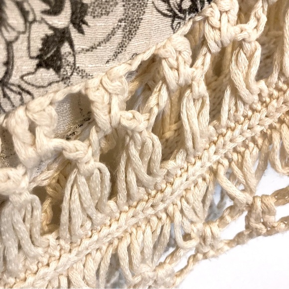 COCO and CARMEN Crochet Lace Boho Chic Roses Bell Sleeves Top Small Medium - Picture 8 of 16